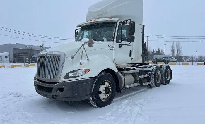 Tracteur routier International
